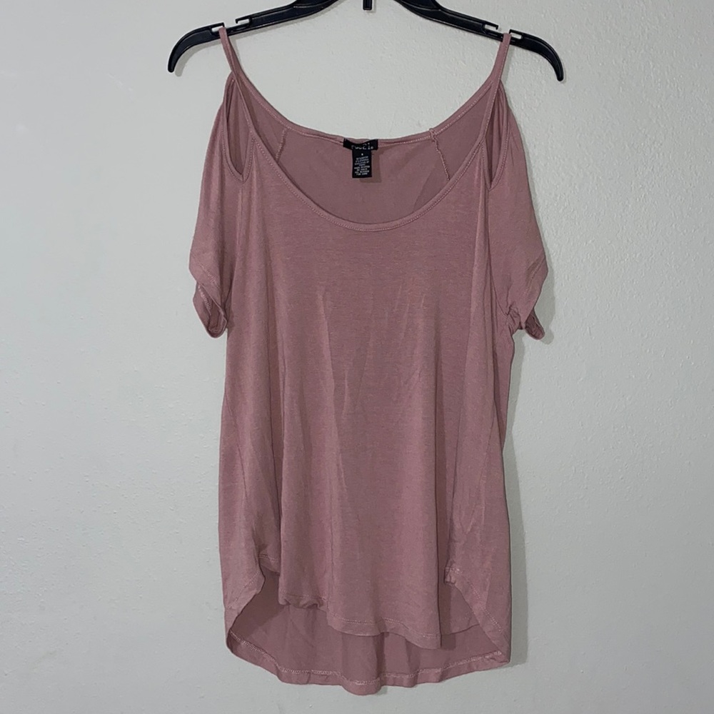Rue 21 open shoulder top